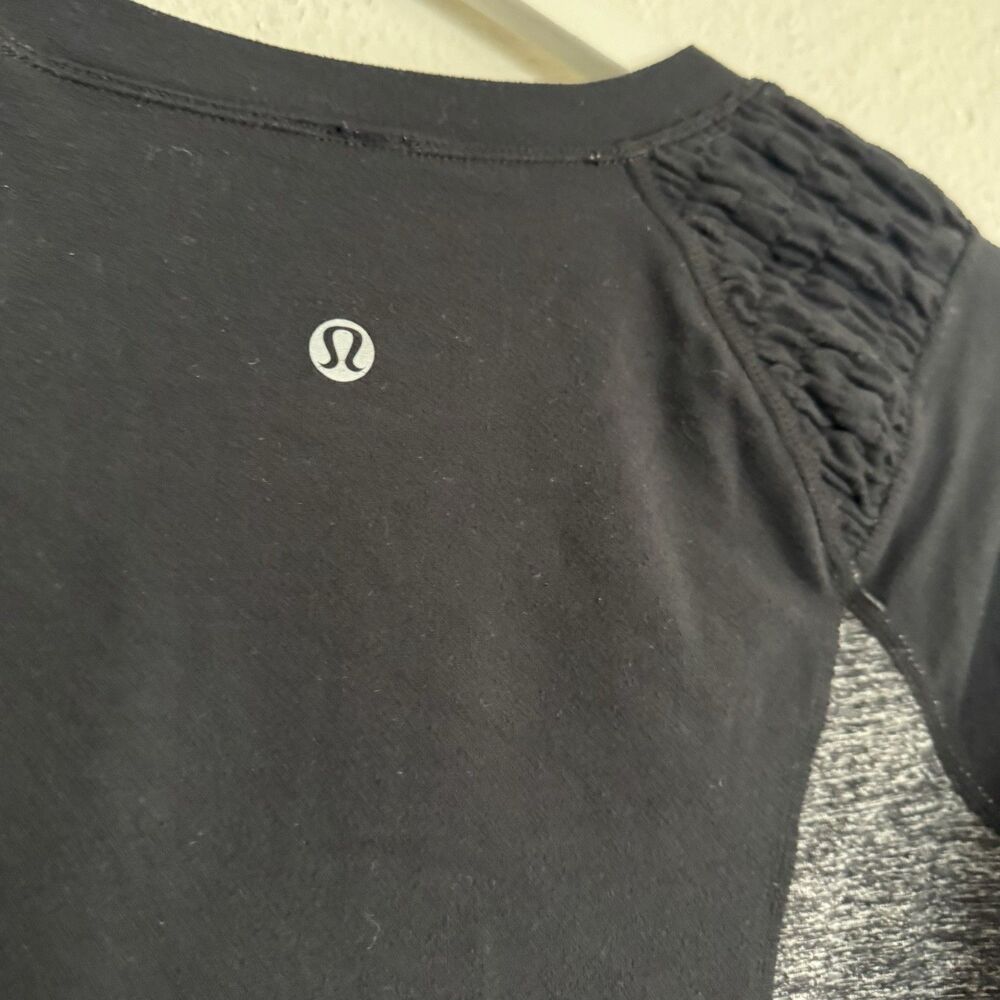 Lululemon Swiftly Tech Colorblock Long Sleeved Top Size 4 Athleisure Active Yoga - Picture 6 of 16